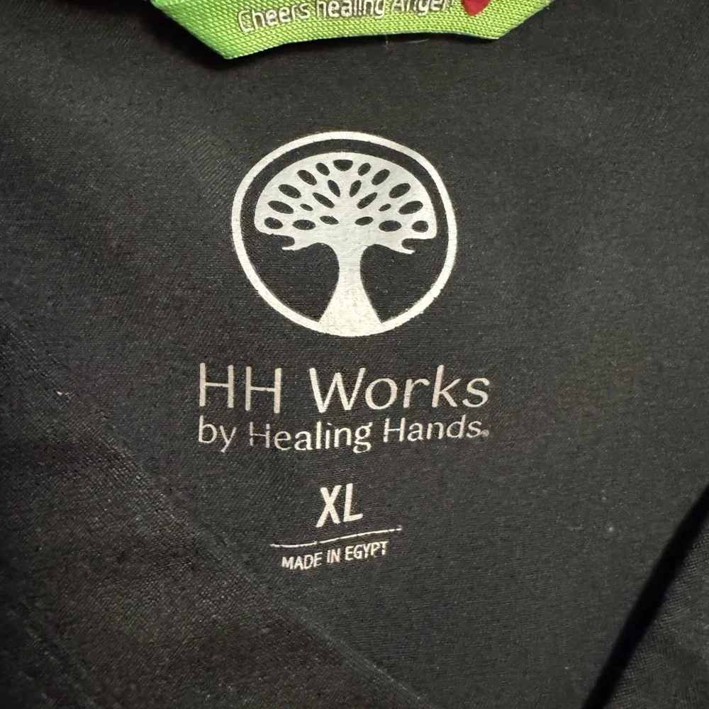 Set of 2 Healing Hands Women’s XL Black Scrub Tops - Picture 2 of 2